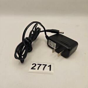 KUANTAN KT05W050100USD AC ADAPTER 5V 1A POWER SUPPLY CHARGER 5W